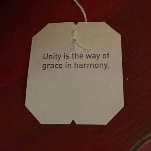 PARK CHATEAU NEW Skull Teacup & Saucer Set Black Iridescent & White W/Gold Trim - Picture 8 of 9